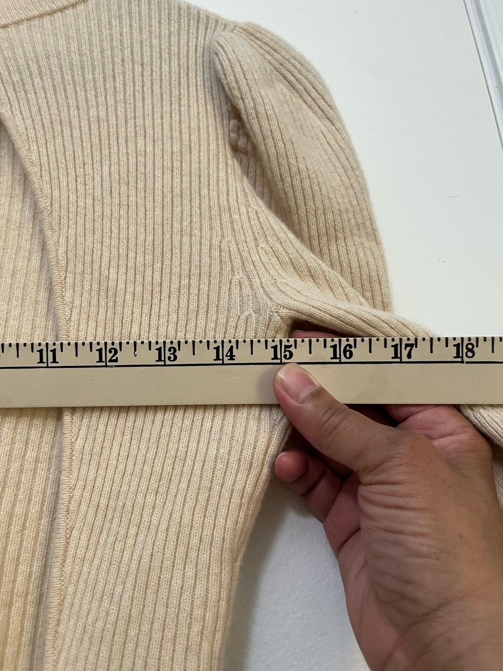 Reformation Tan Cashmere Ribbed Knit Open Back Puff Sleeve Alida Sweater Sz. S - Picture 11 of 12